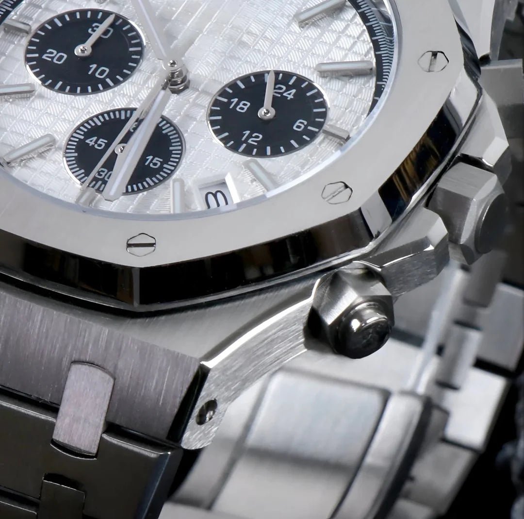 Royal SeiOak Chrono | Panda - TWTwatches