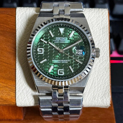 Land Dwelleiko | Green - TWTwatches